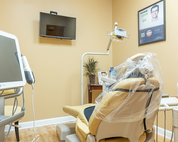 Bowie dental exam room